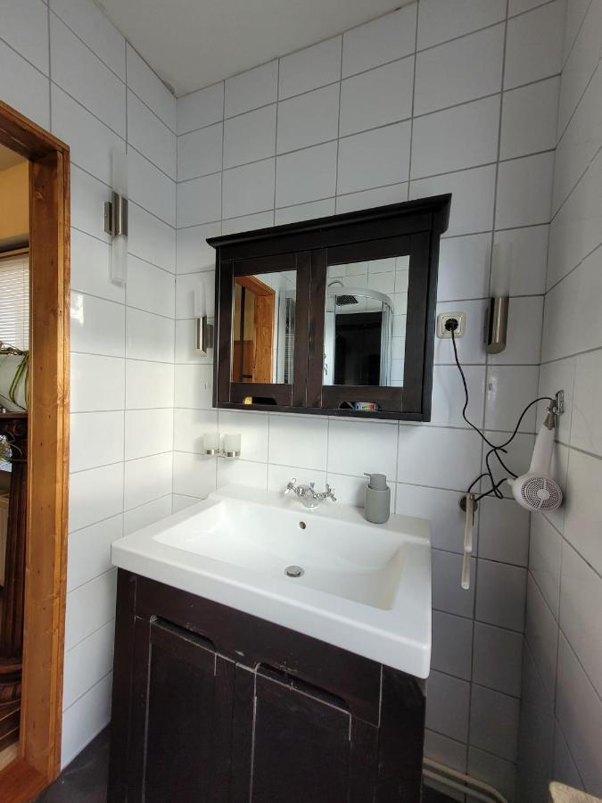 Bed and Breakfast La Petite Gloire Pogum Exterior foto